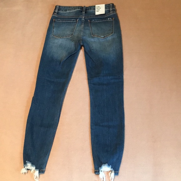 NWT Eunina Clara high rise skinny crop jeans with frayed hem. Venom. Size 1. - Picture 2 of 7